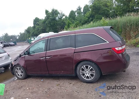2013 Honda Odyssey Ex-L z USA, uszkodzony, nr VIN 5FNRL5H65DB088927